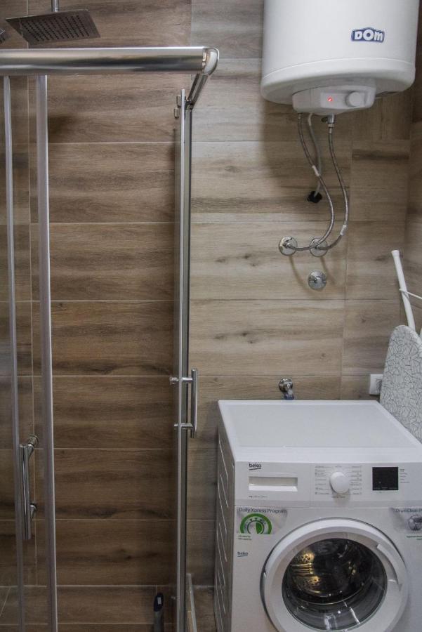Apartman Tea Belgrado Exterior foto